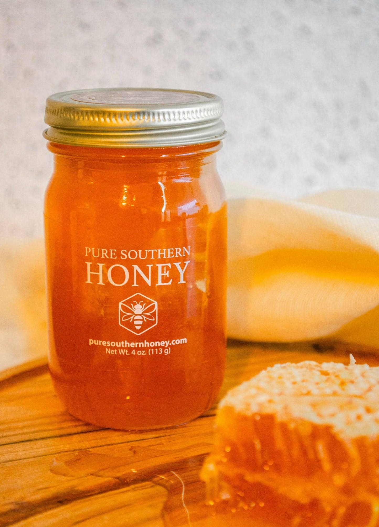 Pure Southern Honey Mini Honey With Comb 4 Oz
