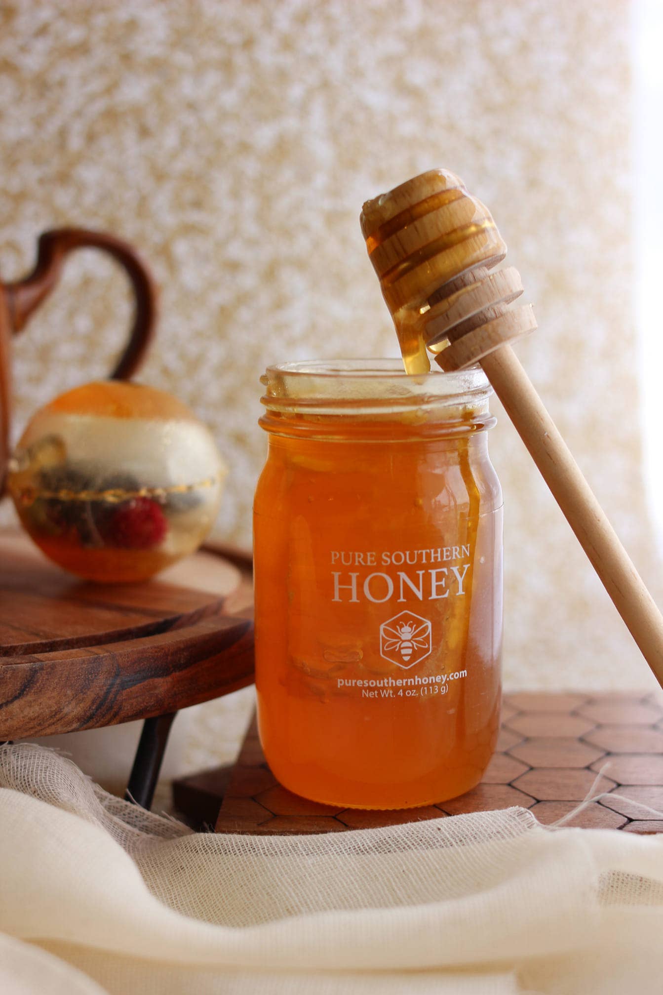 Pure Southern Honey Mini Honey With Comb 4 Oz